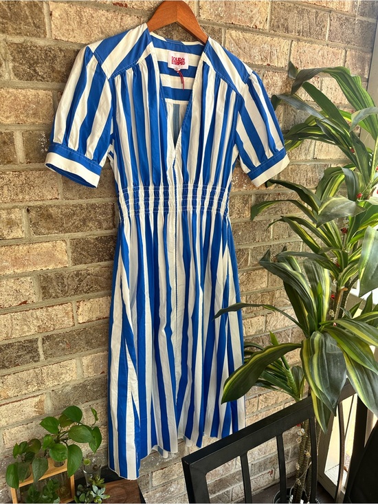 SOLID & STRIPED Dresses & Skirts - SOLID & STRIPED Blue & White Striped Midi Delilah v neck Cotton Dress w/pockets